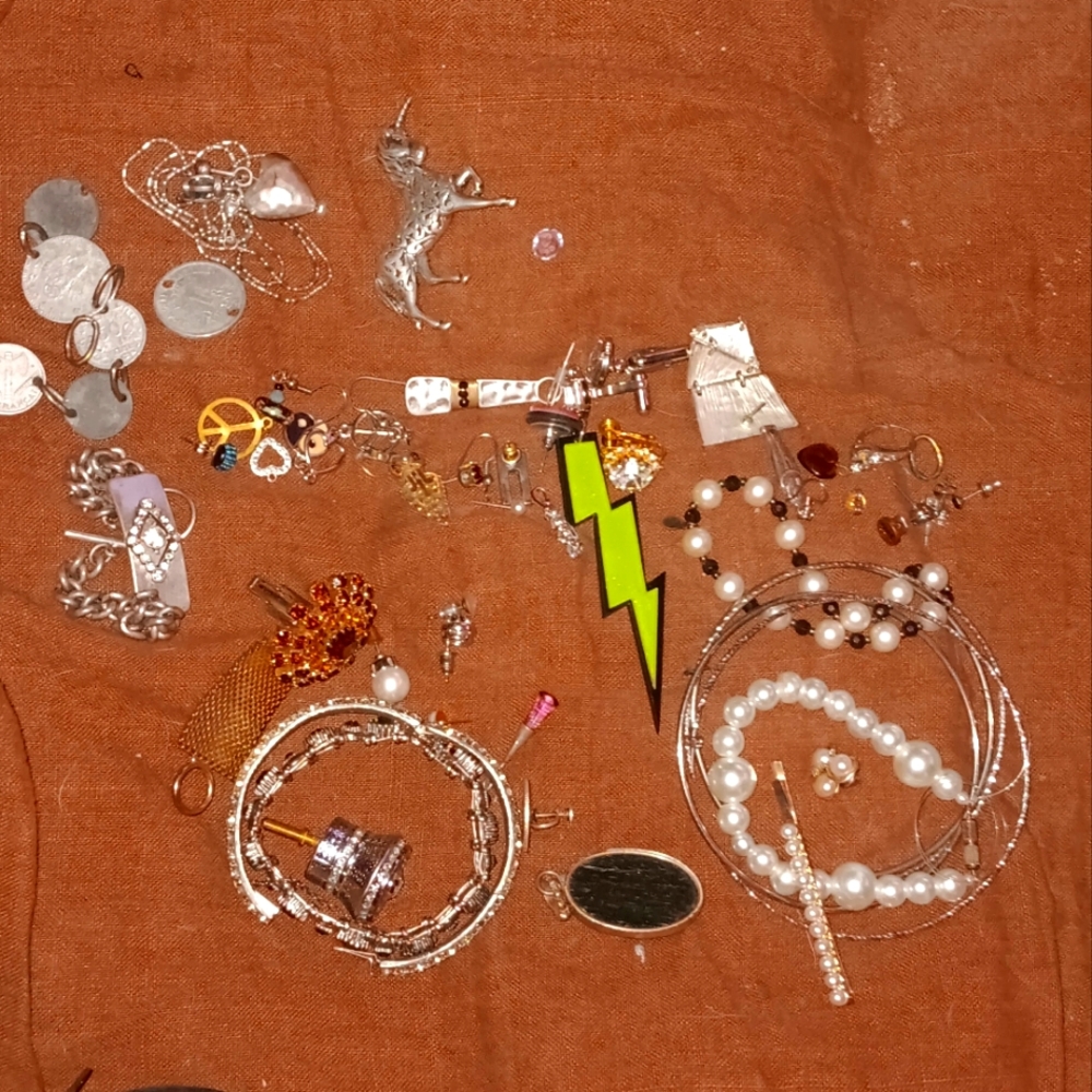925 scrap and wearable earrings bracelets and necklaces.